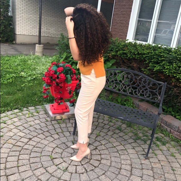 Meet your Posher, Lisa - Picture 1 of 1